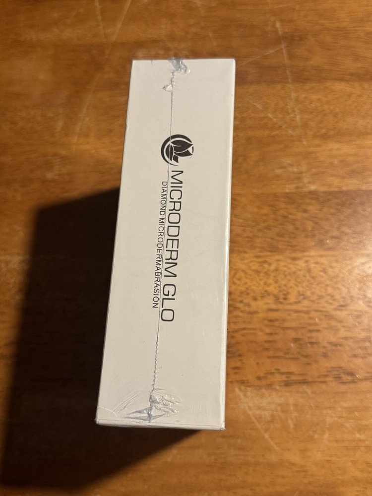 Microderm GLO GEM Diamond Microdermabrasion & Suction Tool - Blackhead removal