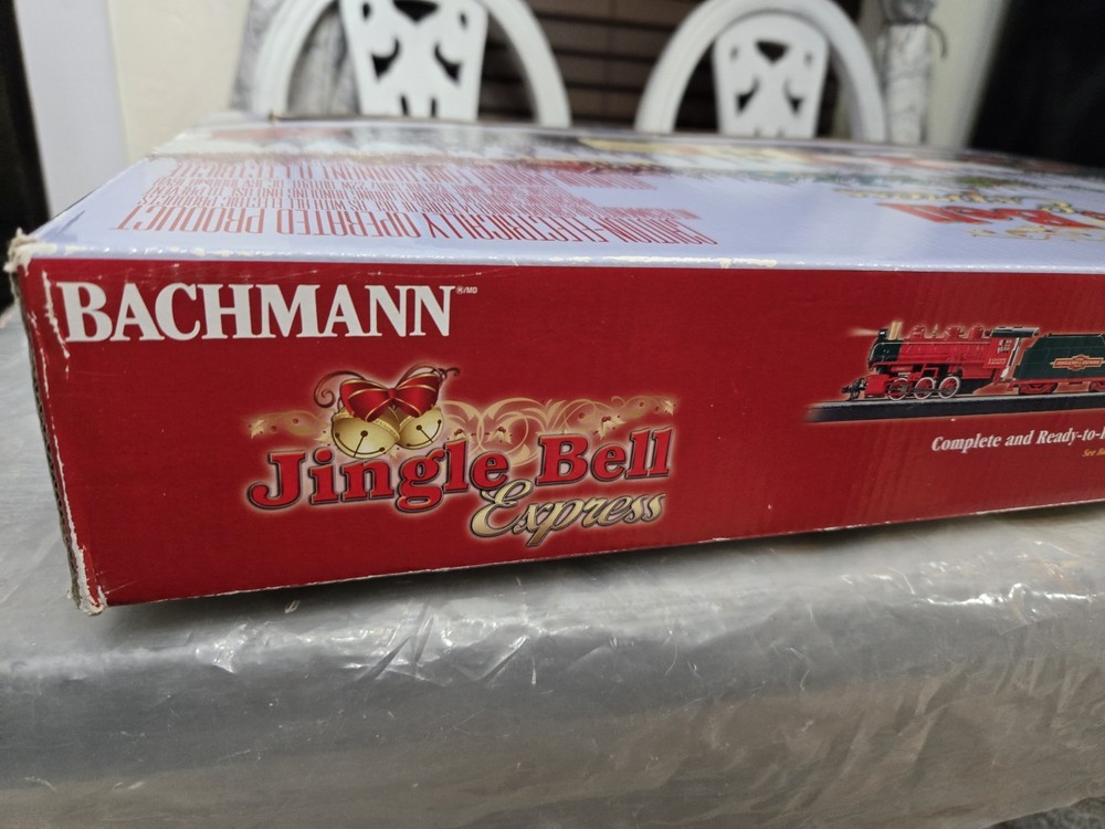 BACHMANN JINGLE BELL EXPRESS 00724 NICE!!!*