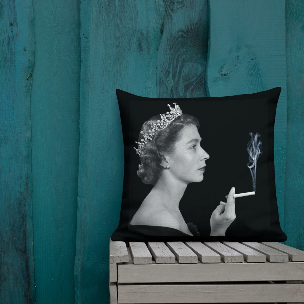 Queen Elizabeth Smoking Premium Pillow