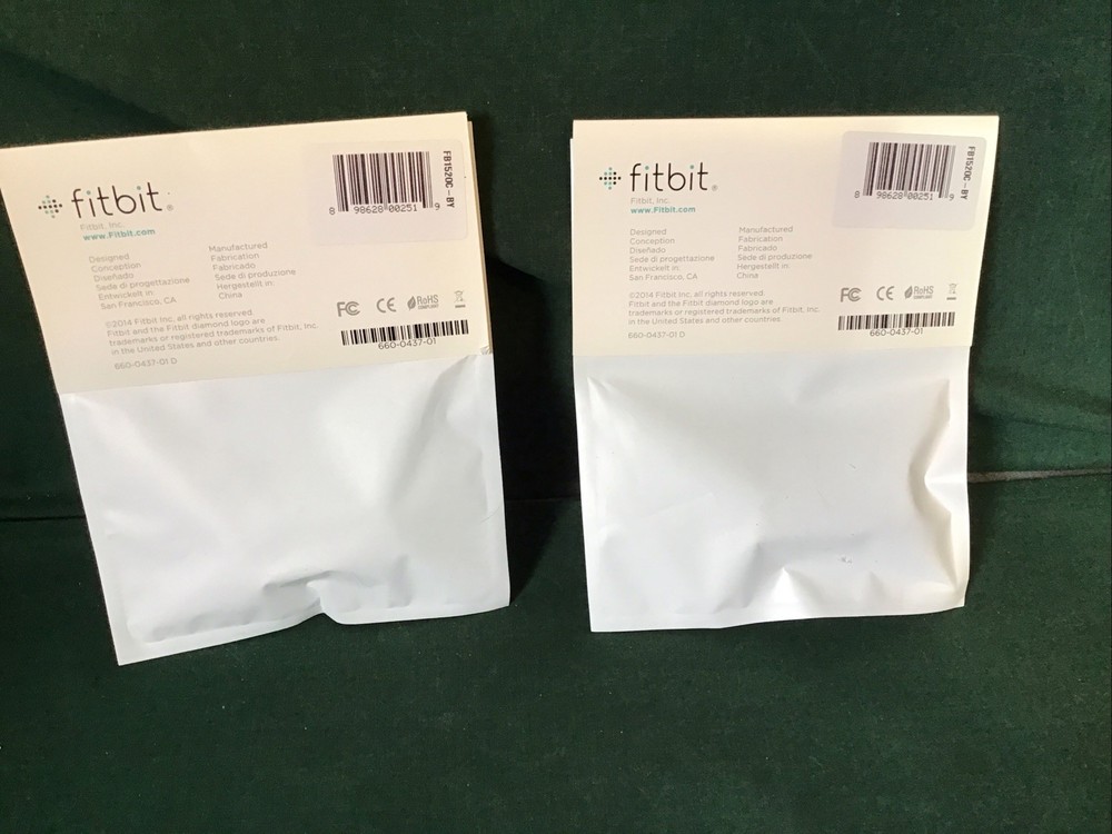 2 Fitbit Replacement Clips