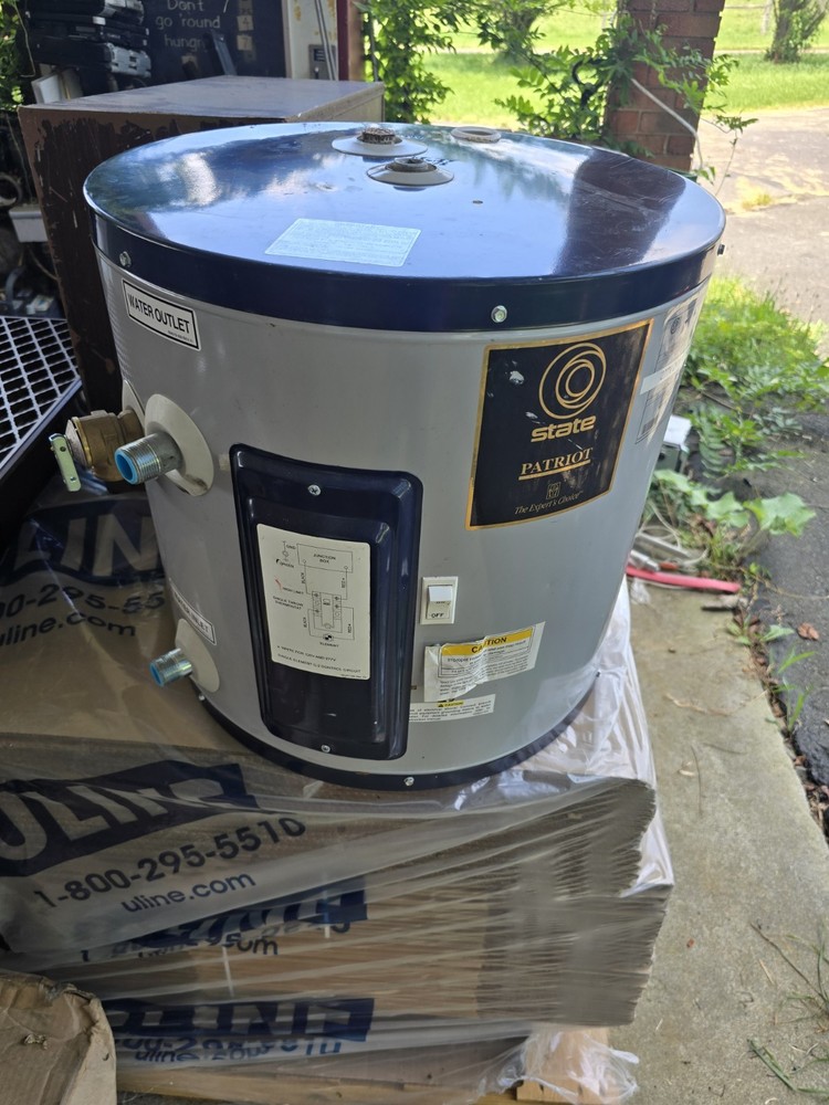 State PCE 10 1OMSA 10 Gallon 277V 2KW Commercial Lt Duty Electric Water Heater