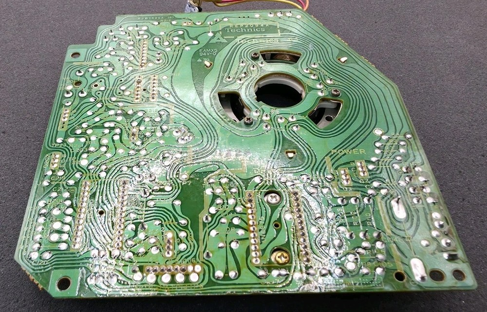 Technics sl1200, sl1210 mk2. Main pcb/motor