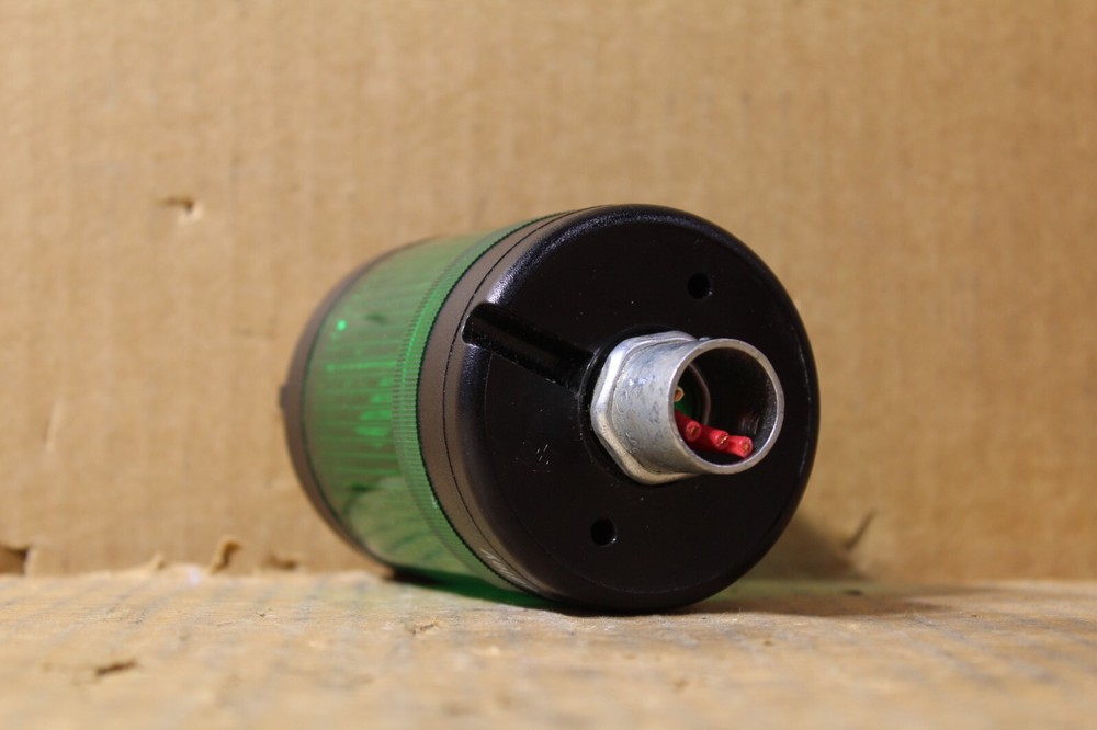 Allen Bradley 855T-B10DN3 Green Stack Light