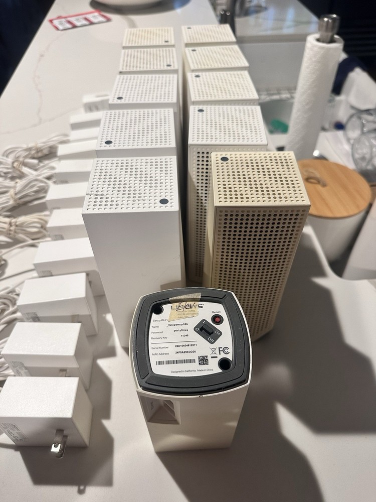 LOT 10 + 1 Free Linksys Velop