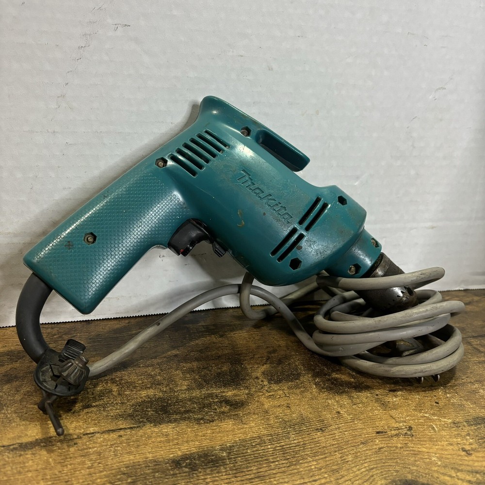 Makita 10mm Drill Model DP3720 Variable Speed Reverse Made In Japan
