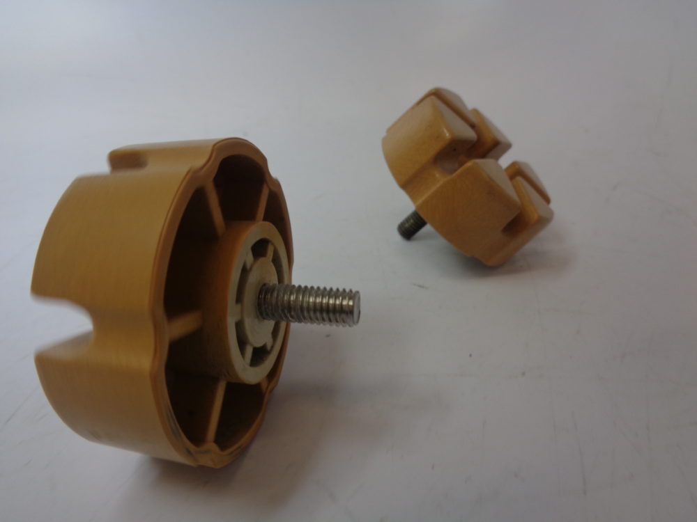 Anritsu Bracket Mount Mounting Knobs for CRT RF712A