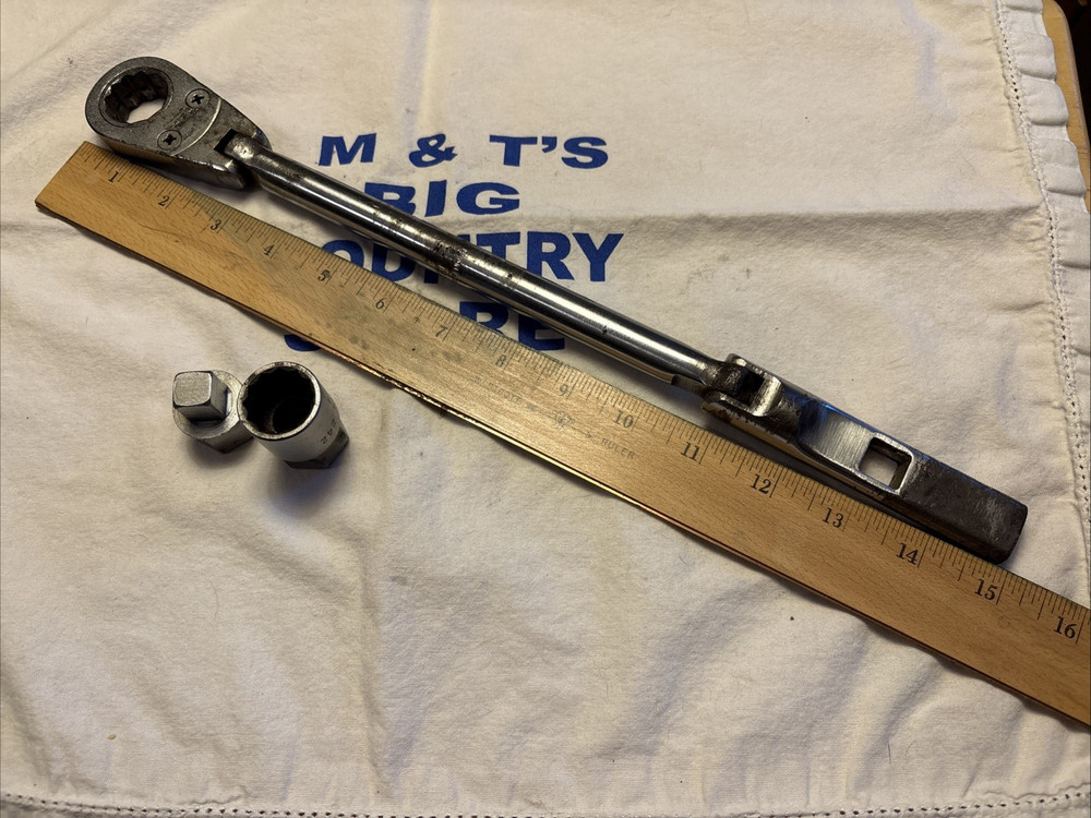 Mac Tools Specialty Front End Alignment Flex Ratchet VRF with Adapter & Socket