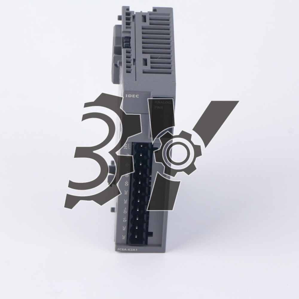 1PCS NEW IDEC FC6A-K2A1 programmable controller module