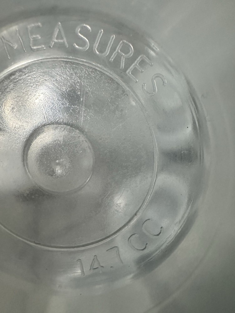 Plastic Measuring Scoops - 8 Total