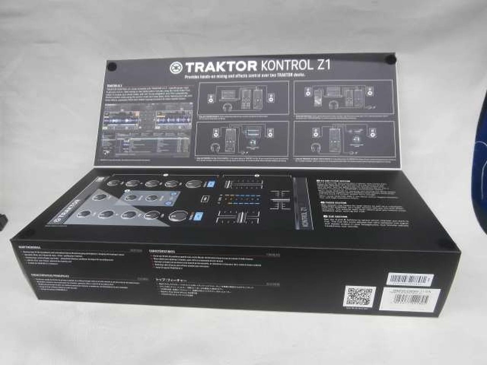 Native Instruments TRAKTOR KONTROL Z1 DJ Mixer Controller Effector