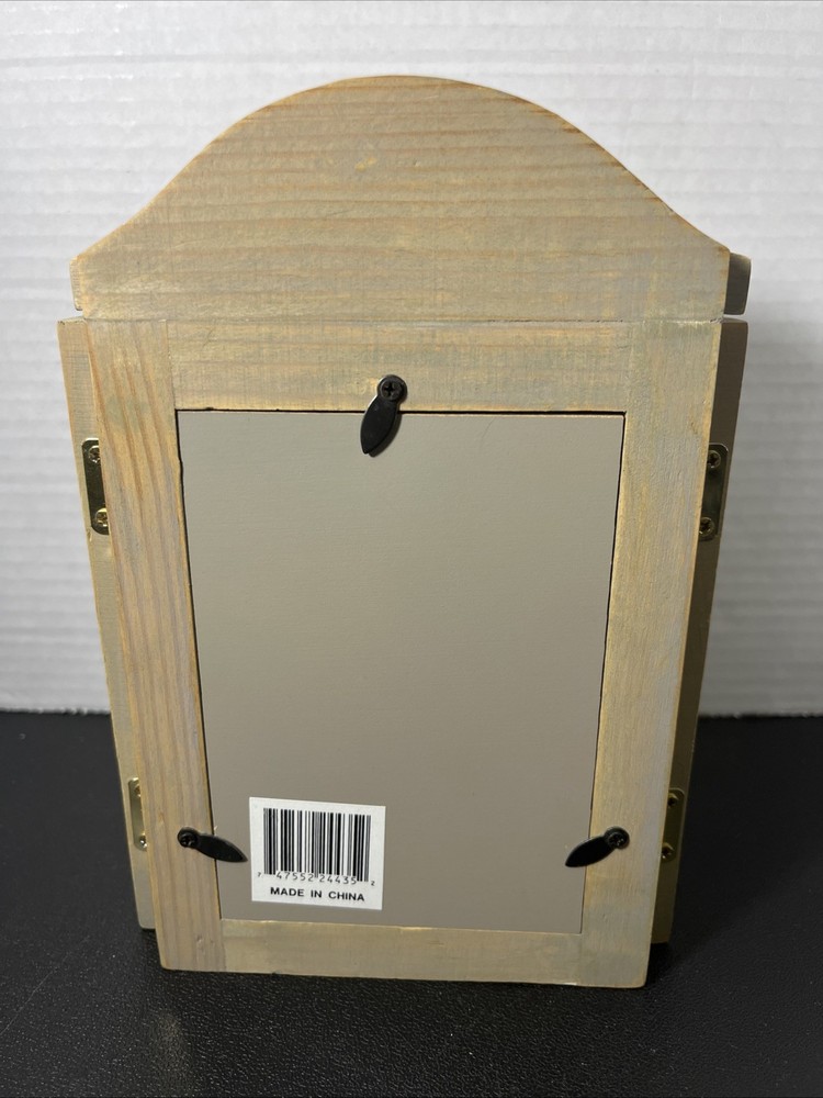 Window Look Picture Frame with Opening