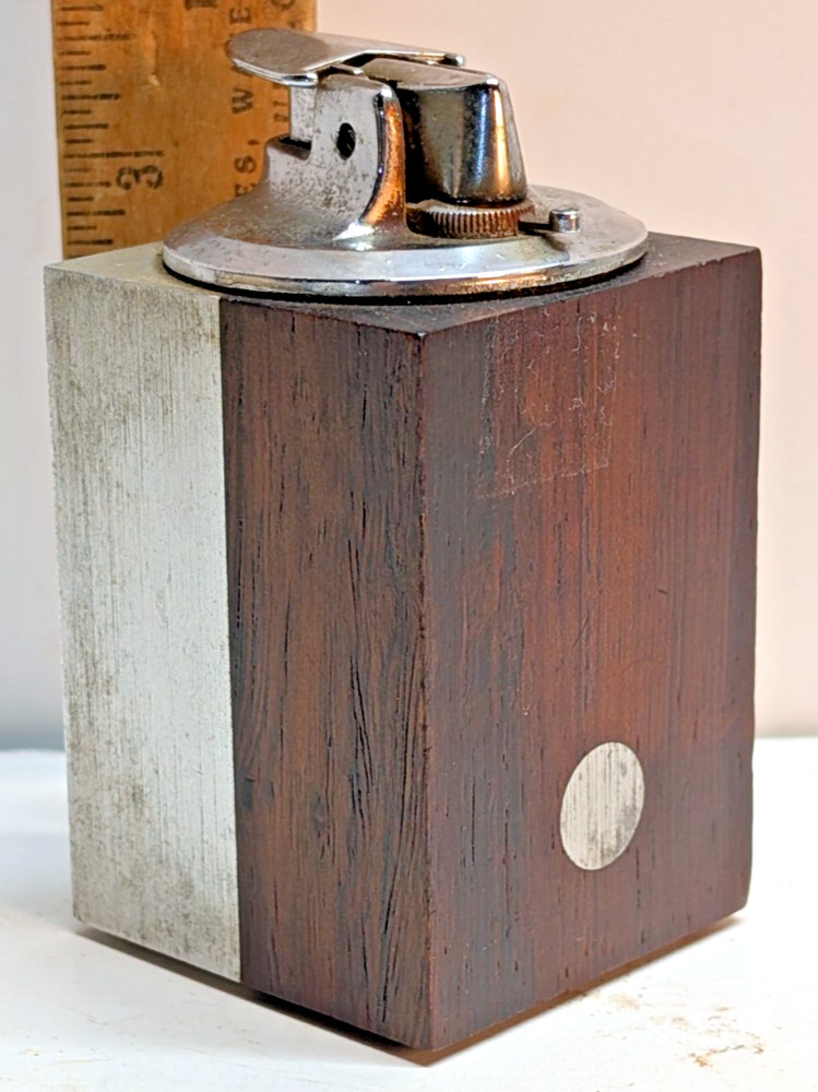 Vintage Ronson Cigarette Lighter