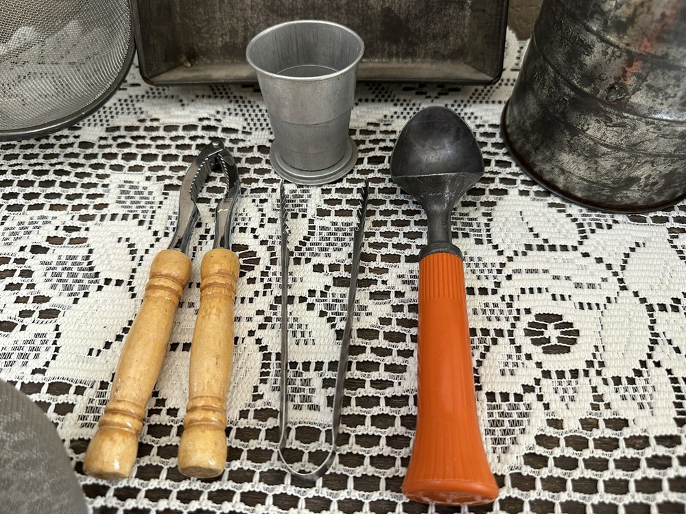 VINTAGE KITCHEN TOOLS Crisco Pan, Strainers, Sifter, Ice Cream Scoop Nutcracker