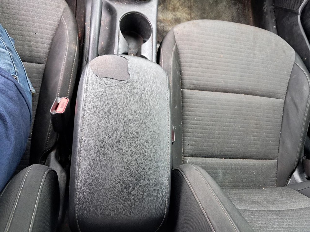 SOUL 2020 Glove Box 4804643