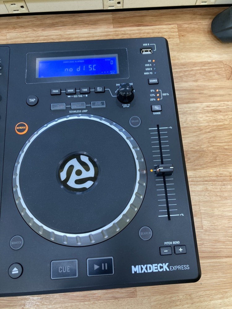 Numark Mixdeck Express Double Deck DJ Controller Built-in Mixer USB Effects