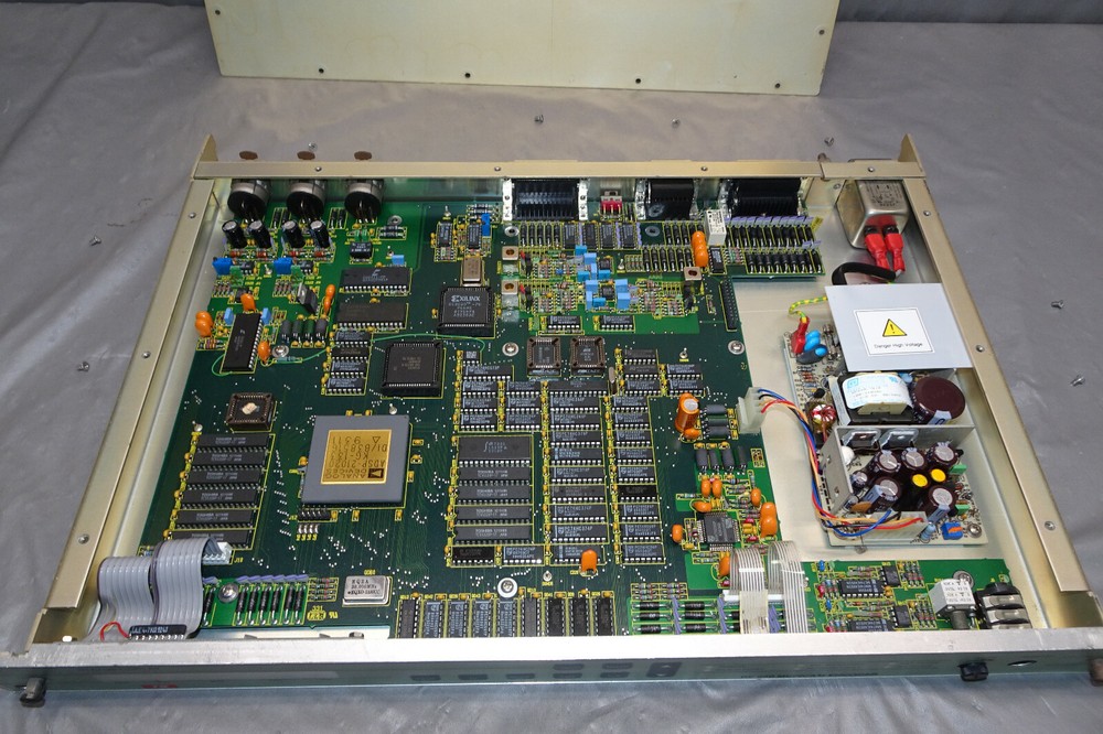 VINTAGE RE TECHNOLOGY AS RE 660 MUSICAM DECODER - DENMARK - PARTS