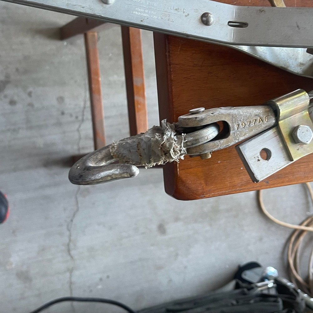 Maasdam Pow'R-Pull Model 144SB 1-Ton Capacity Cable Puller Come Along