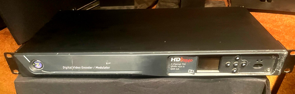 ZeeVee HDB2540-NA 4 Channel 720p Digital Video Encoder / Modulator