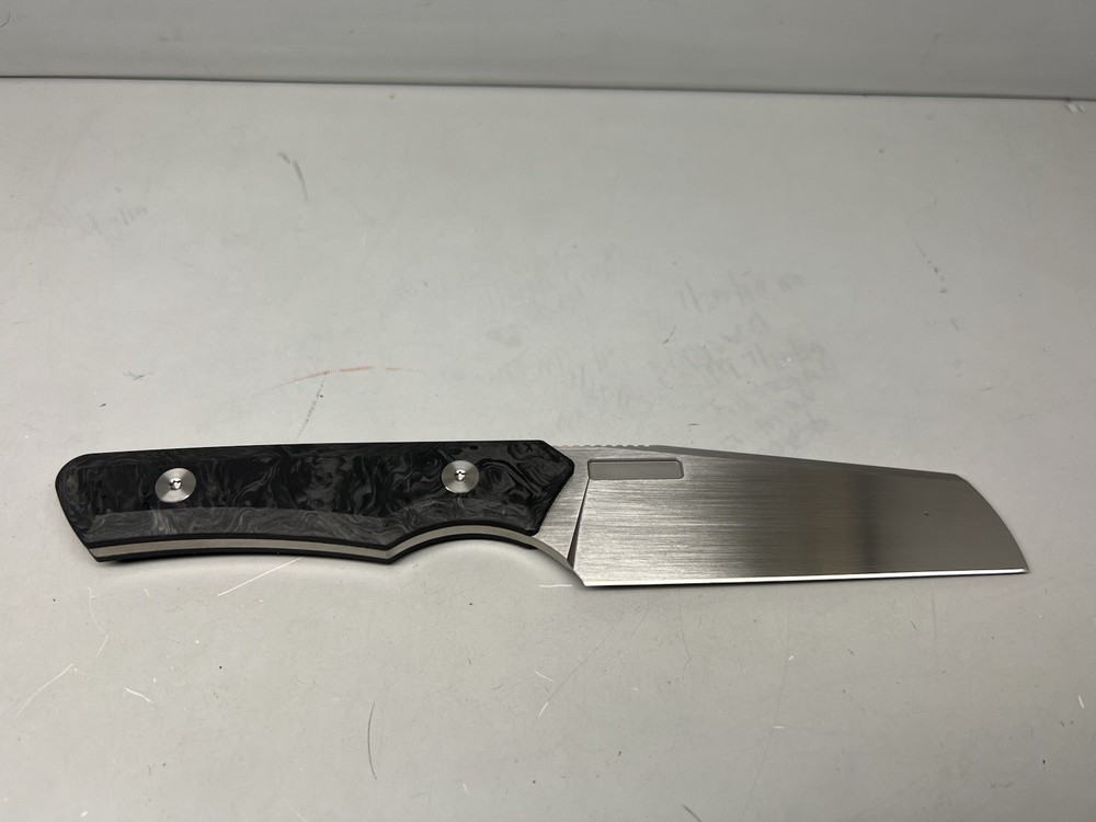 Vero Engineering Axon Fixed Blade w/ Extras
