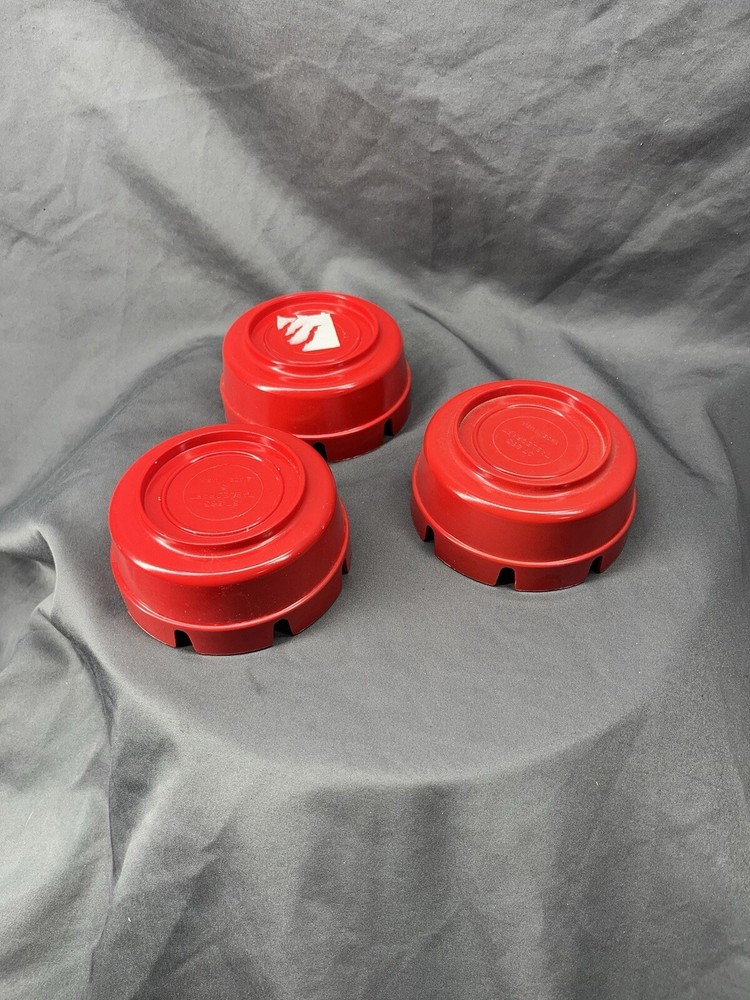 Tablecraft ST263 Red Ashtray Set Of Three