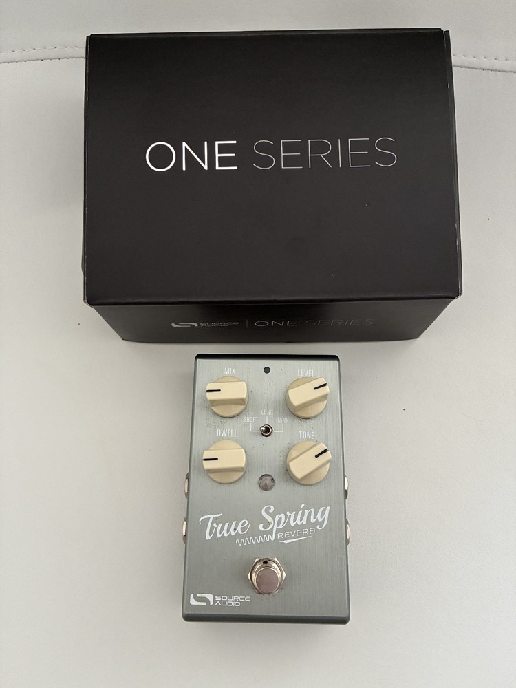 Source Audio One Series True Spring Reverb Pedal Mint
