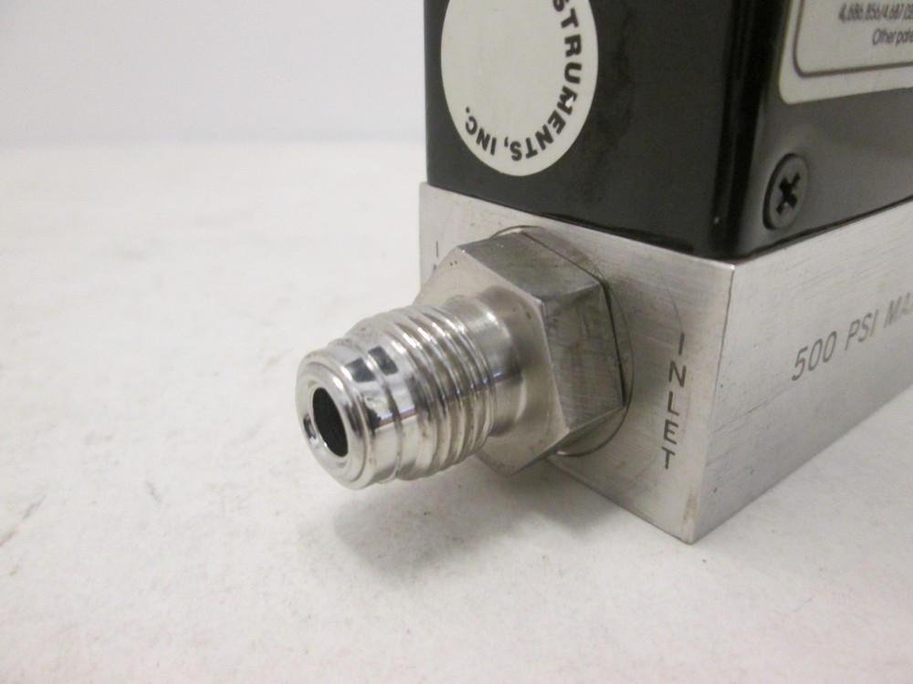 Unit UFC-1100A, Mass Flow Controller MFC, O2, 400 SCCM, Used