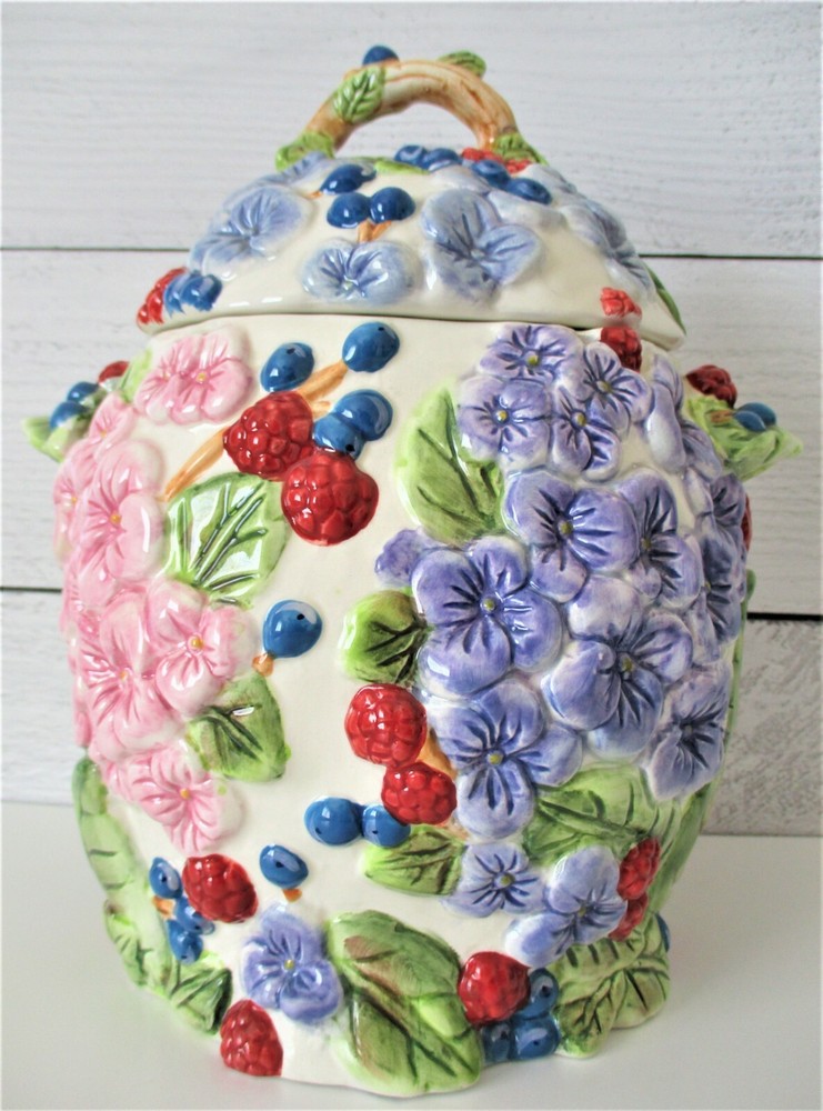 Flowers & Berries Cookie Jar Hydrangeas Blueberries Raspberries