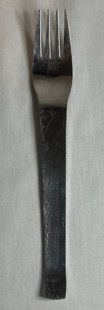 Mikasa Profile 7-7/8” Dinner Fork