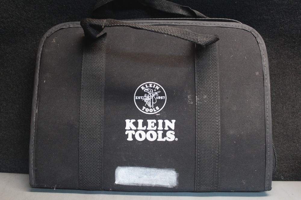 Klein Tools 8 Piece Electricians Tool kit 33536 *USED*
