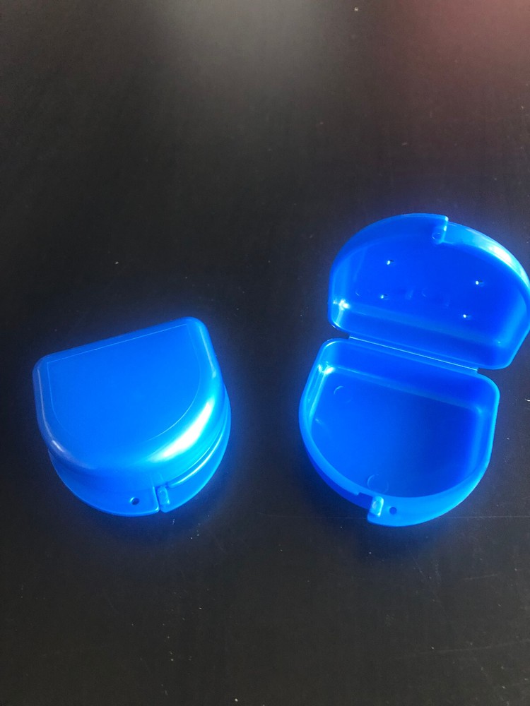 2X PLACKERS DELUXE Orthodontic Retainer Storage Case Box Mouthguard Container