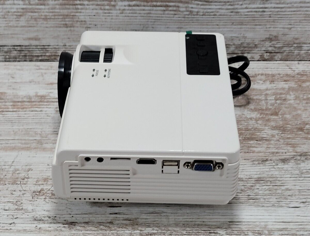 ALVAR Q8 Home Theater Projector