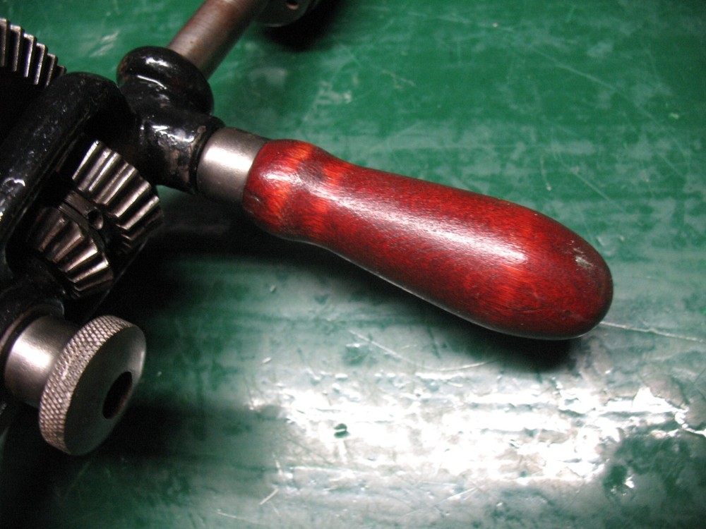 FULTON 107.1 2 SPEED SHOULDER CRANK DRILL NICE