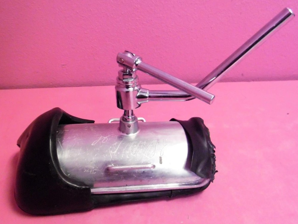 Universal Articulating Leg Well Holder Stirrup Positioning Table Accessory