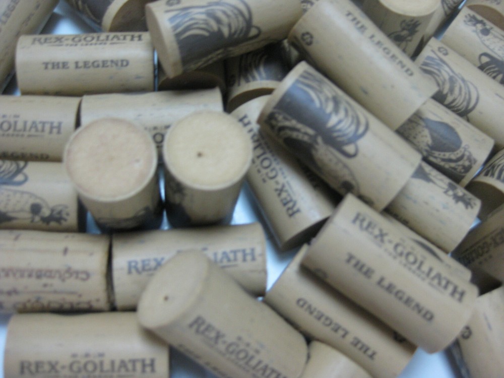 Wine Corks 150 Synthetic Great For Crafting