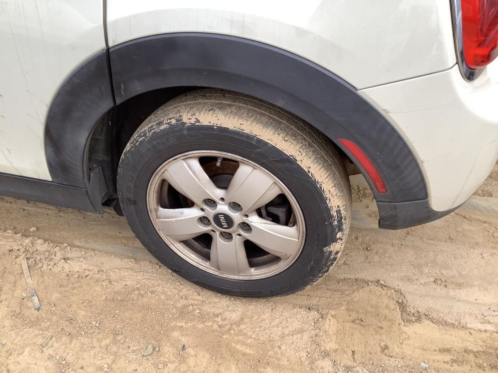 Fuse Box Engine Fits 14-20 MINI COOPER 4916560