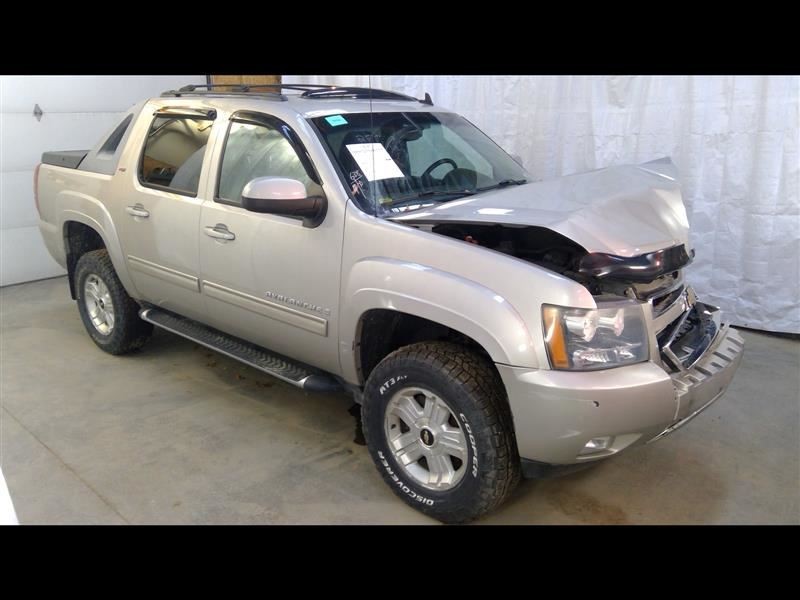 AVALNCH15 2009 Headrest 303455