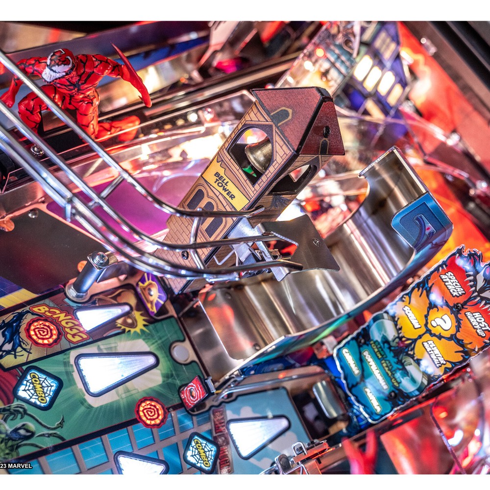 Stern Venom Premium Pinball Machine