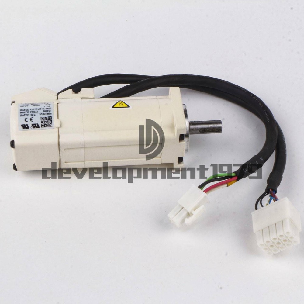 New Panasonic MSMA012A1A servo motor