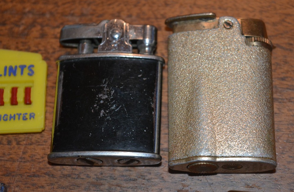 VTG RONSON Lighters (5) Gold Black Monogrammed EMPTY