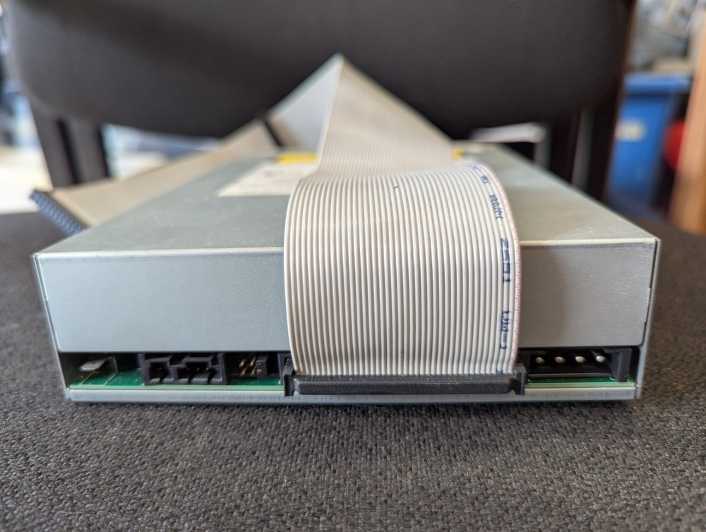 Sony IDE CD Drive w/ ribbon cable