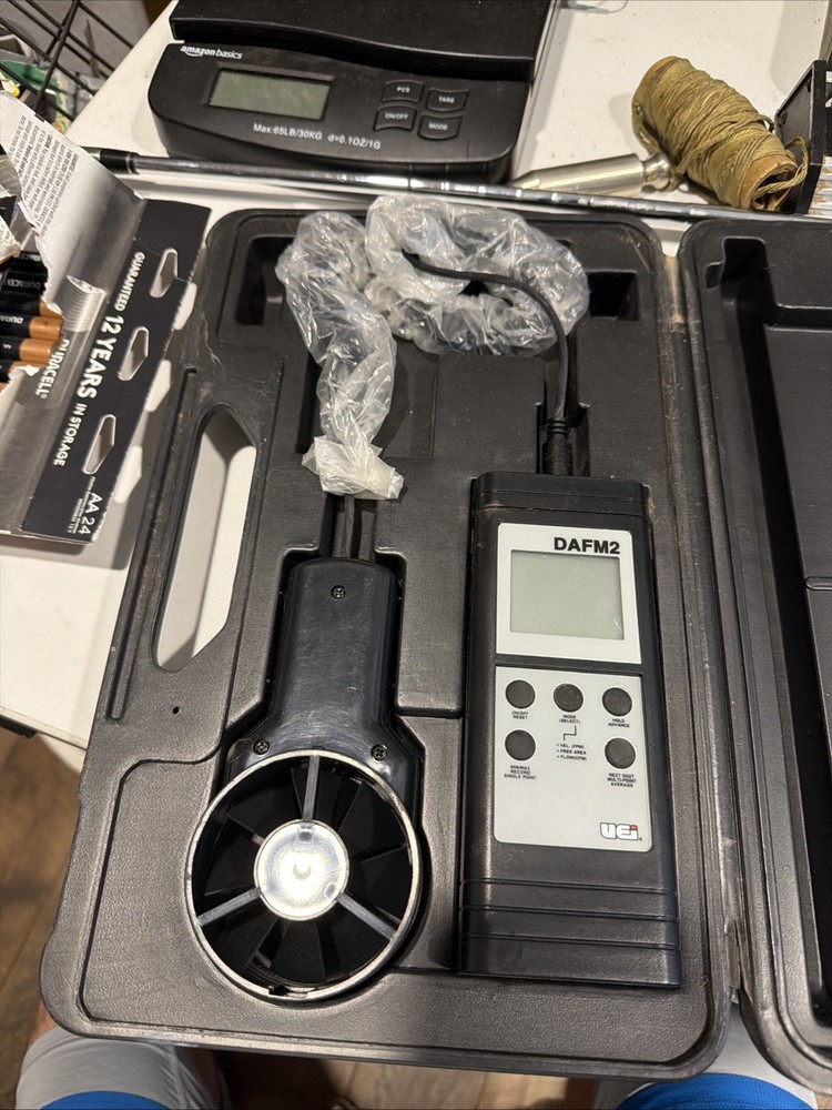 UEI DAFM2 - THERMO-ANEMOMETER
