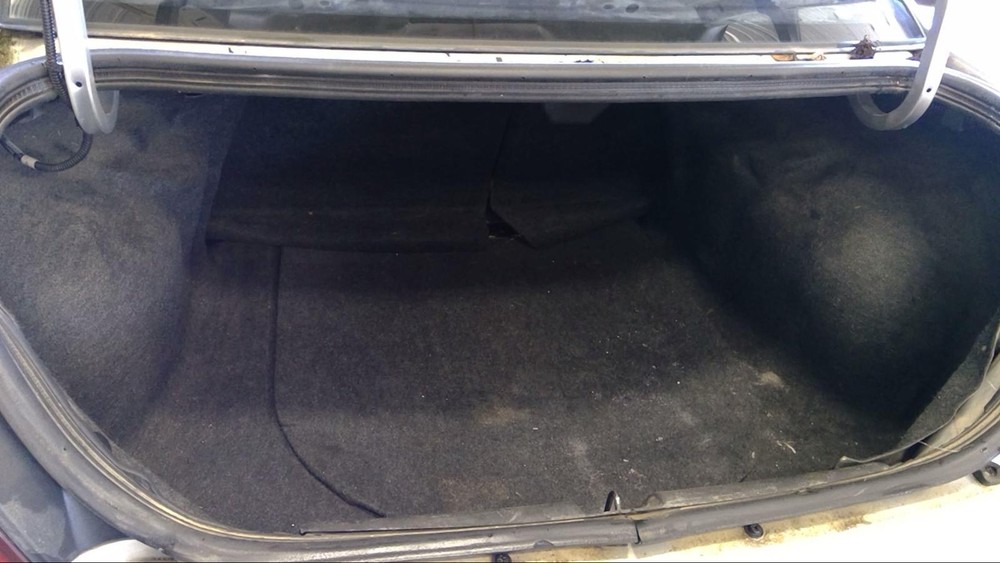 Used Headrest fits: 2005 Dodge Neon Grade A