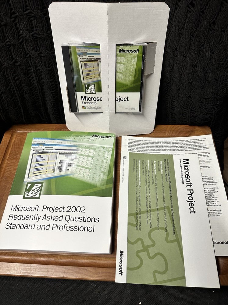 VINTAGE: Microsoft Project Standard 2002 - Complete Package - Big Box - CD