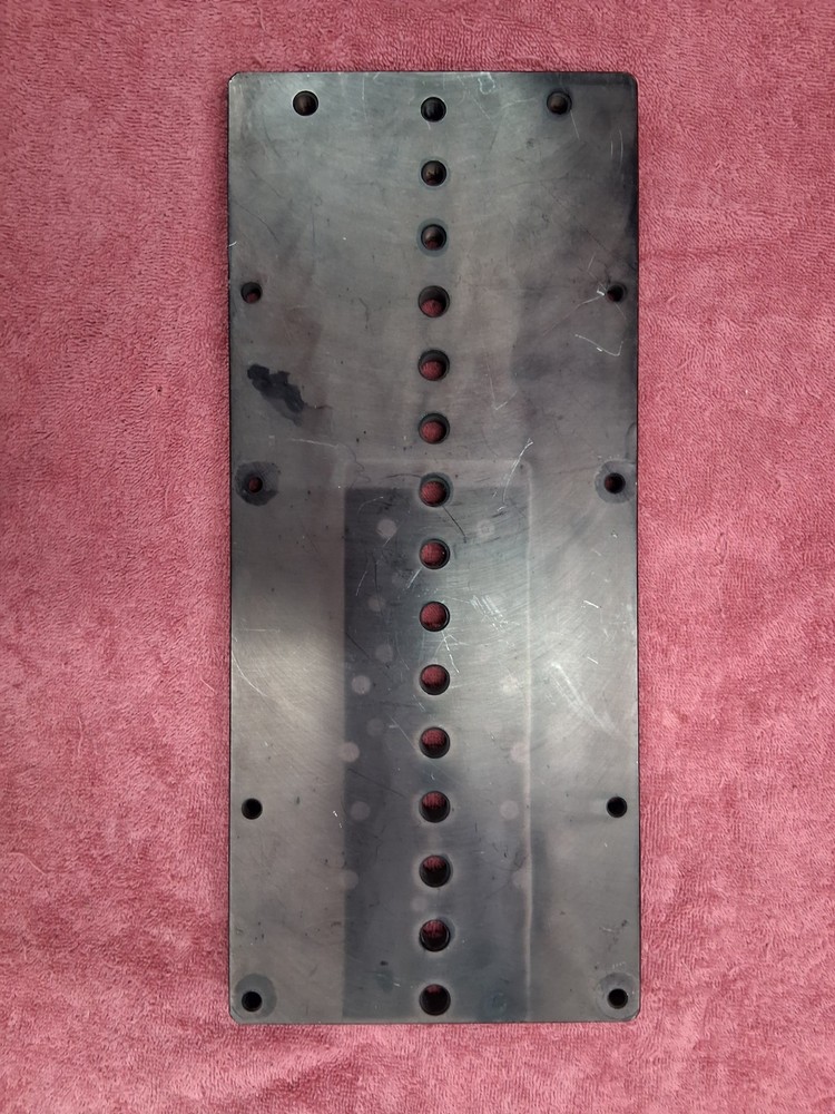 Vinten large wedge plate for tripod head