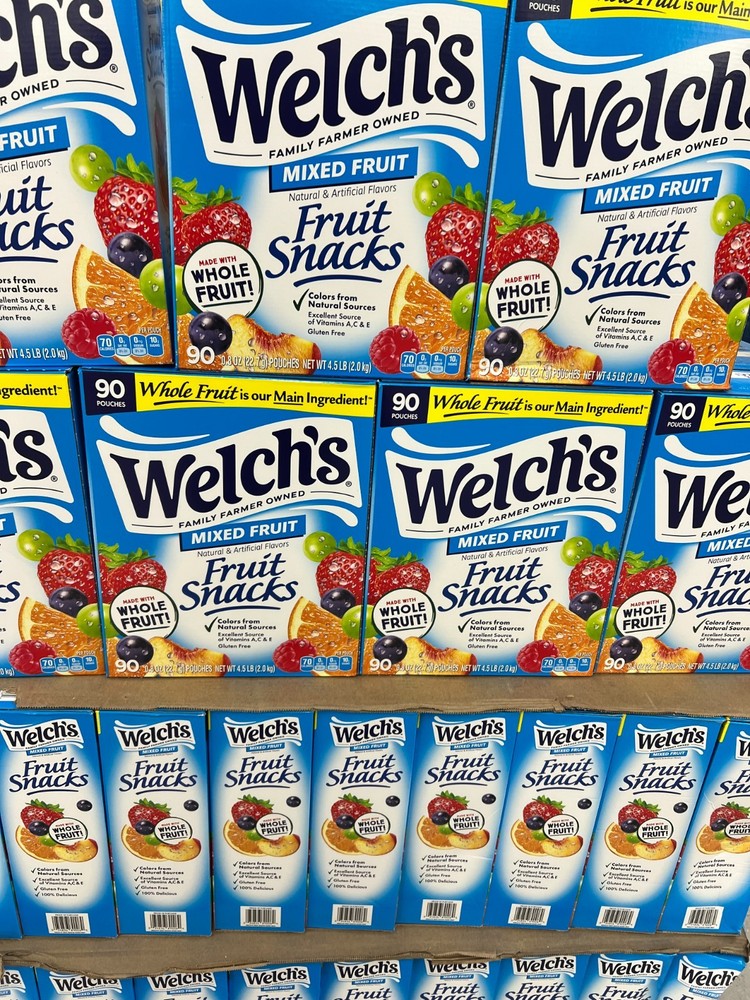 Welch's Mixed Fruit Fruit Snacks 90 Count, Exp: 12/02/26