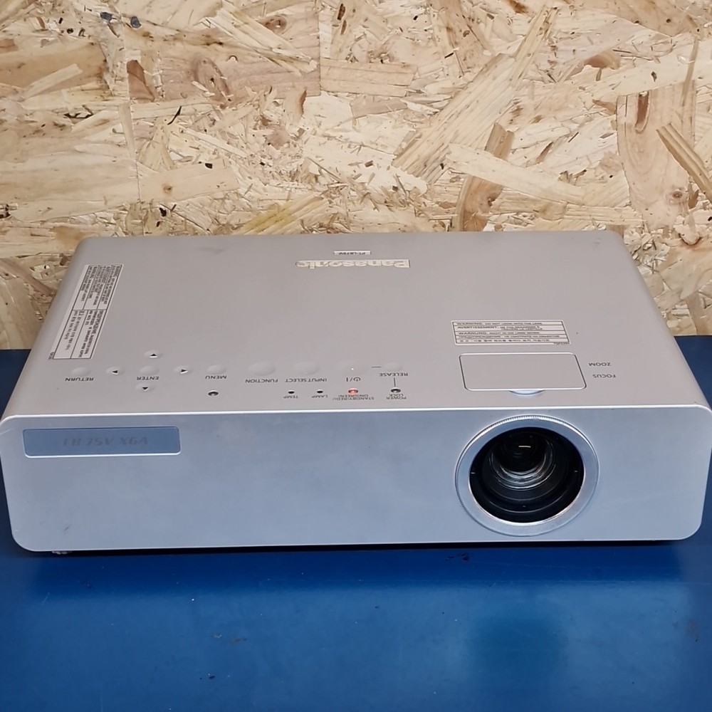 Panasonic LCD Projector panasonic pt-lb75v