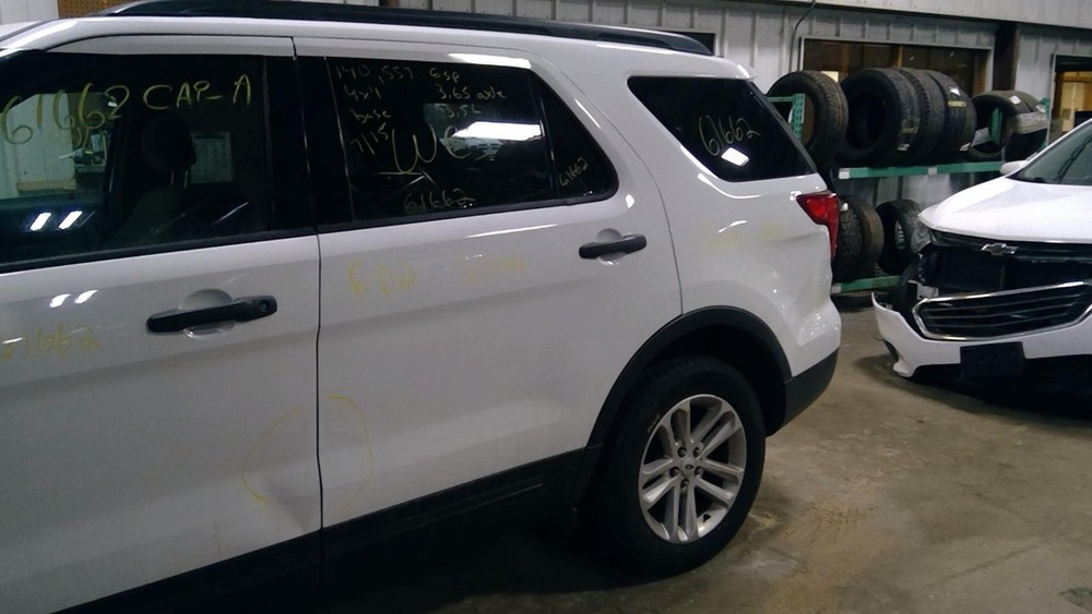 Used Floor Jack fits: 2016 Ford Explorer Grade A