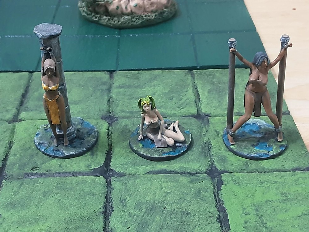 3D Printed: Prisoner Girls Set (Unpainted)