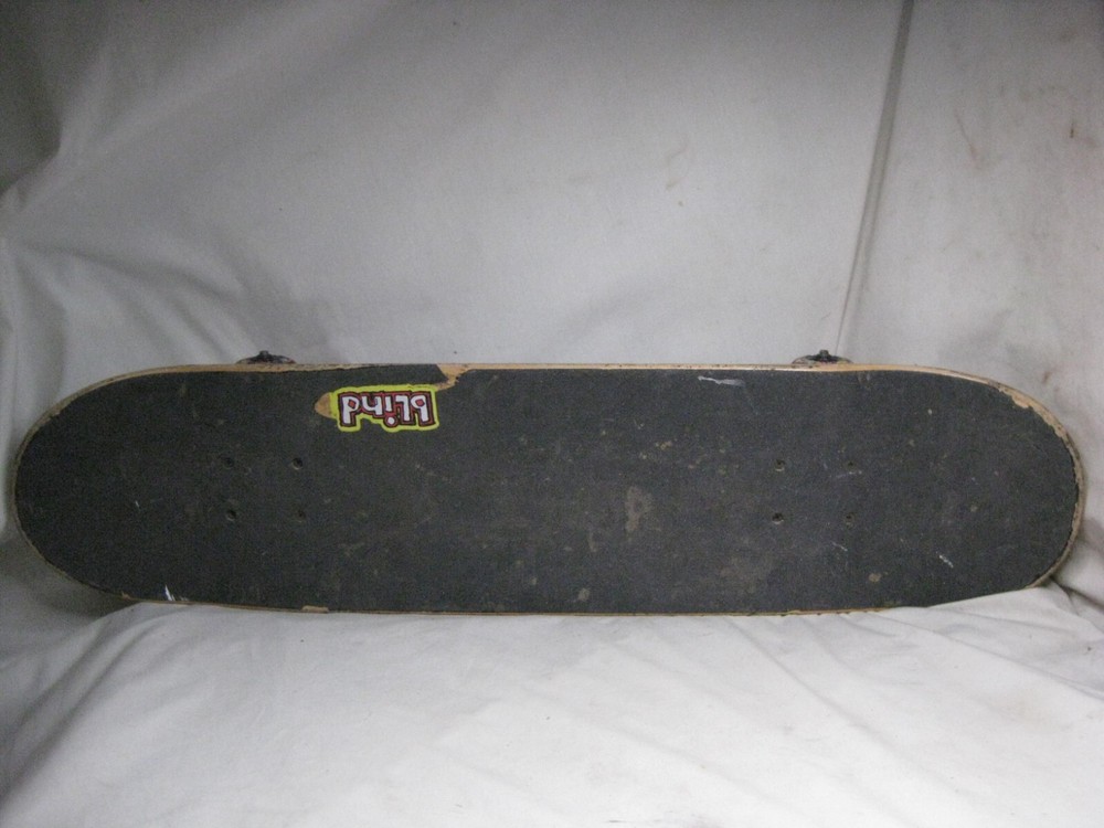 pre-owned skateboard Tensor trucks Psychedelic wheels Blind grim reaper deck