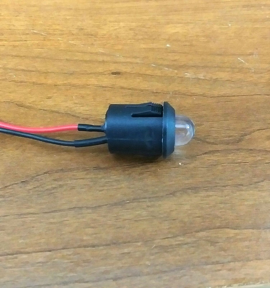 BBT 12 volt DC Red LED 1/2" Snap-In Indicator Light